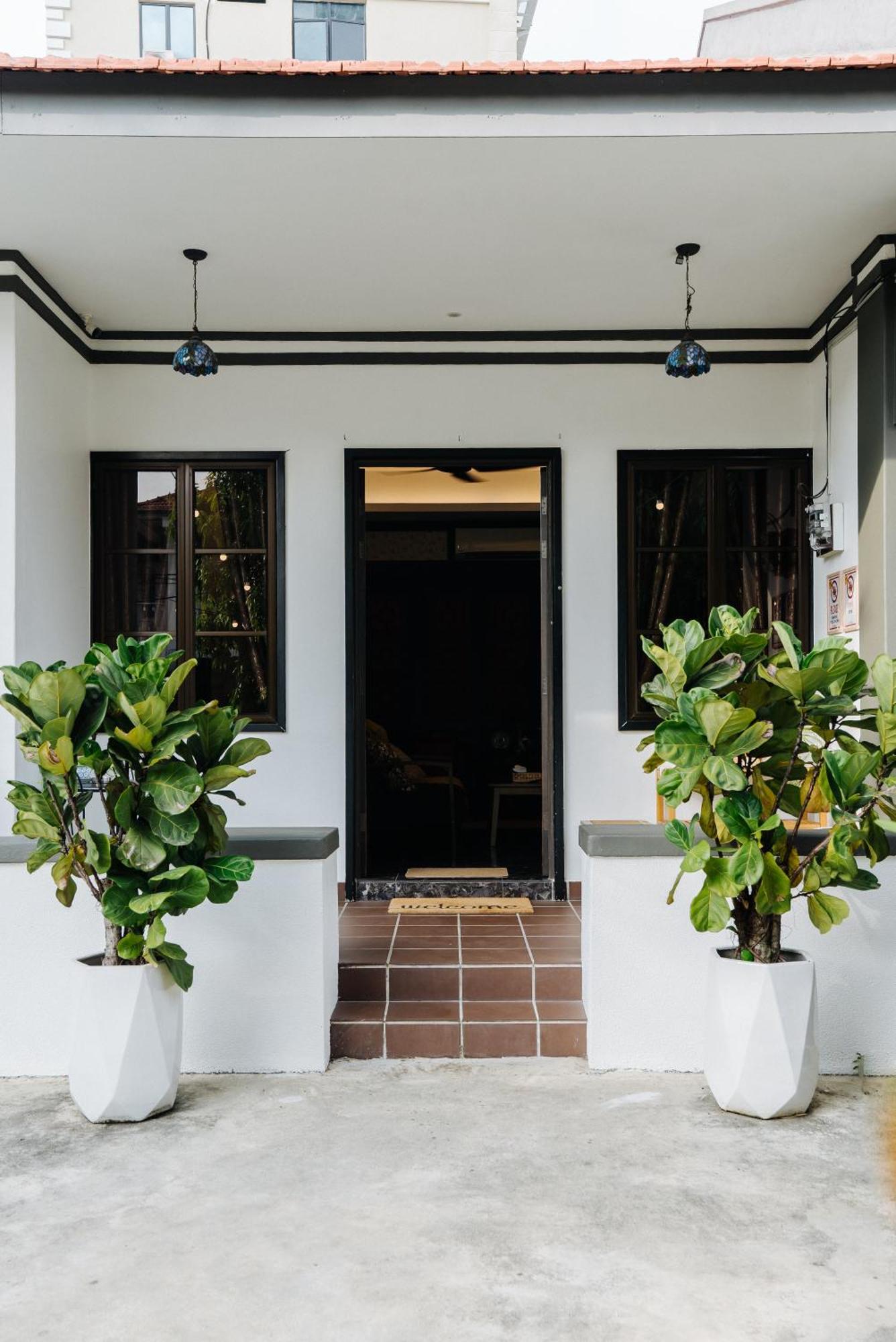Wang'S Bnb 4 Bedrooms Villa George Town Eksteriør bilde